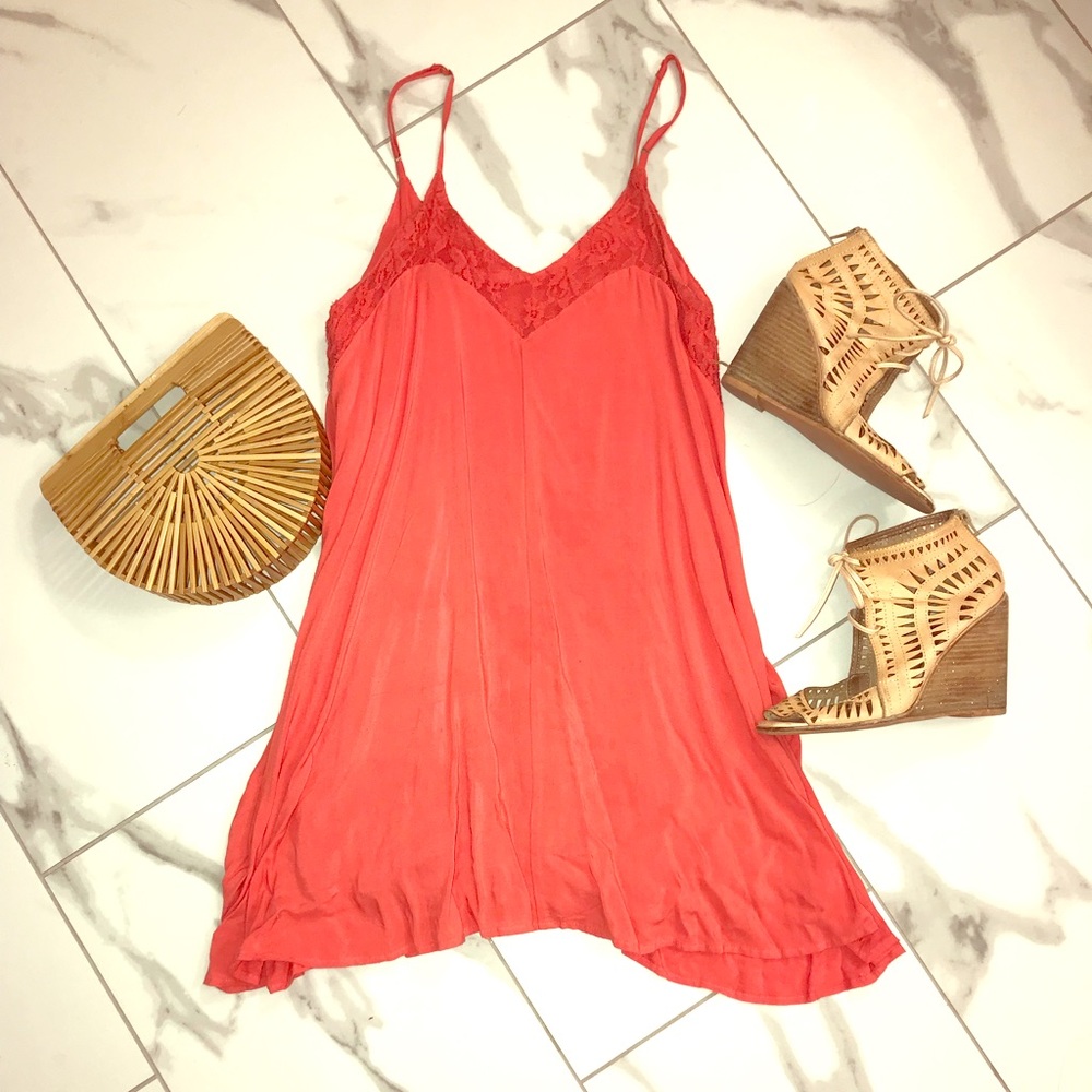 Flowy short dress